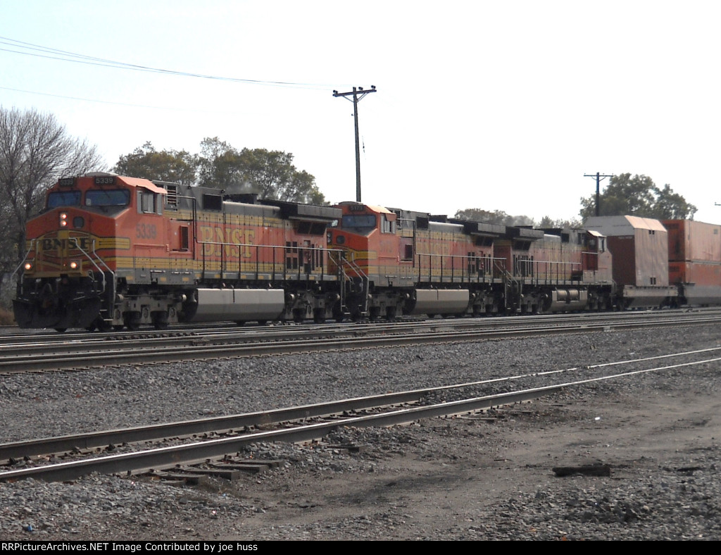 BNSF 5339 West